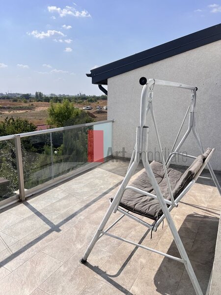 Brancoveanu, Metalurgiei, Aurel Persu, Aparatorii Patriei, se vinde casa 4 camere.